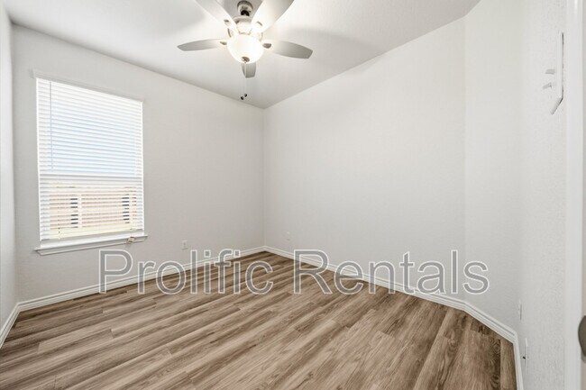 Building Photo - 509 Adley Ave