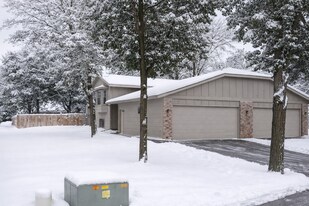 Building Photo - 10563 Martin St NW