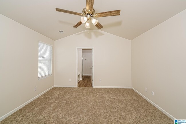 Building Photo - 855 Hawthorn Ln