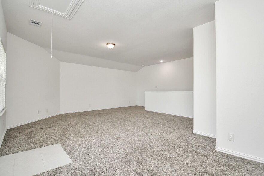 Building Photo - 3316 Harmony View Ln
