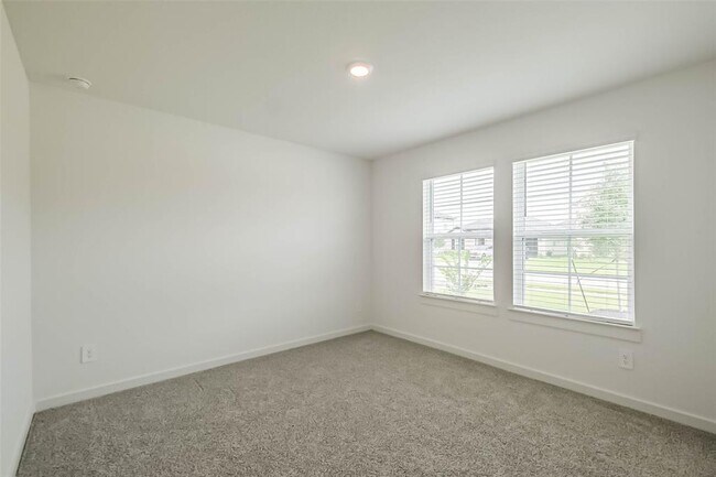 Building Photo - 30702 CASTLE COVE Dr