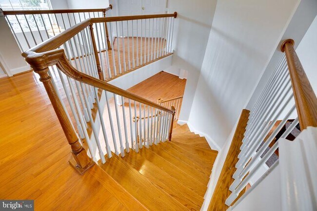 Building Photo - 13646 Sweet Woodruff Ln