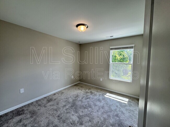 Building Photo - 434 Sustainable Wy