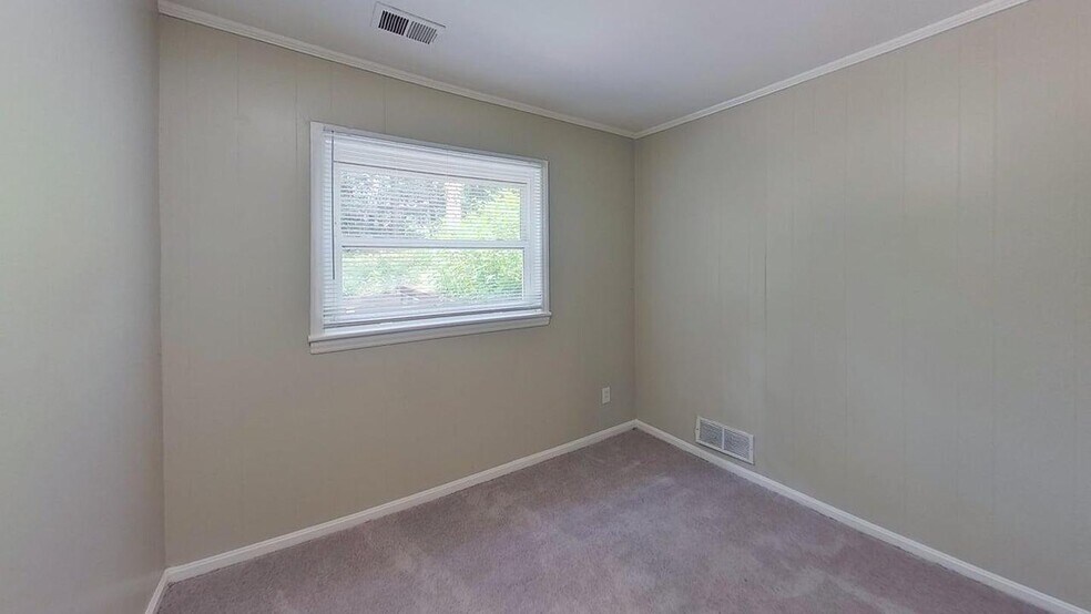 Building Photo - 2451 Glenrock Dr
