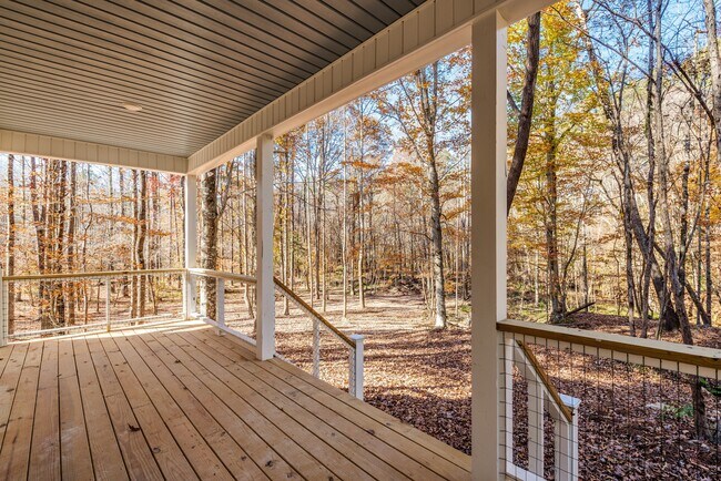 Building Photo - 520 Motorcycle Rd