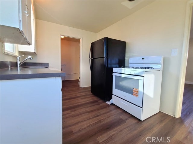 Building Photo - 12183 2nd St