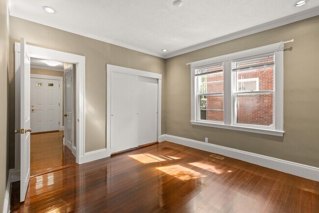 Building Photo - 51 Wolcott Rd