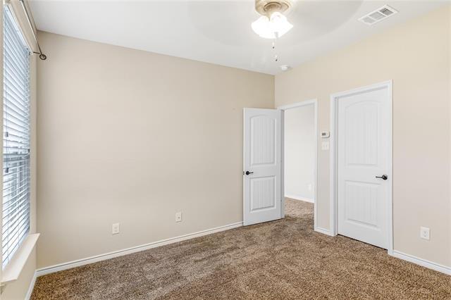 Building Photo - 3010 Lily Ln