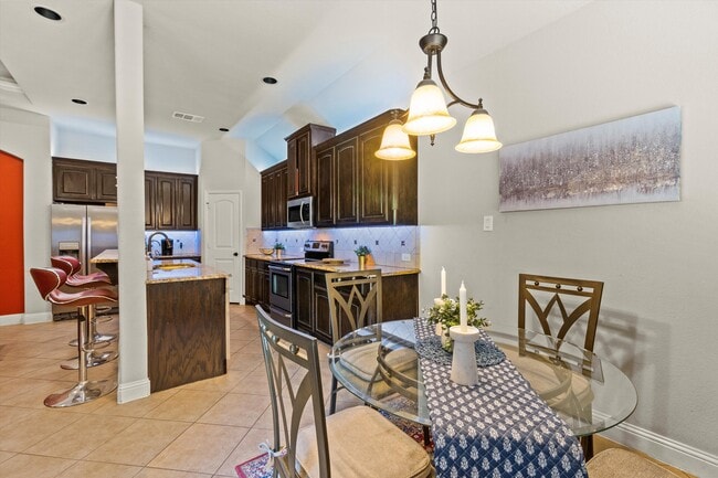 Building Photo - 1525 Avenue A