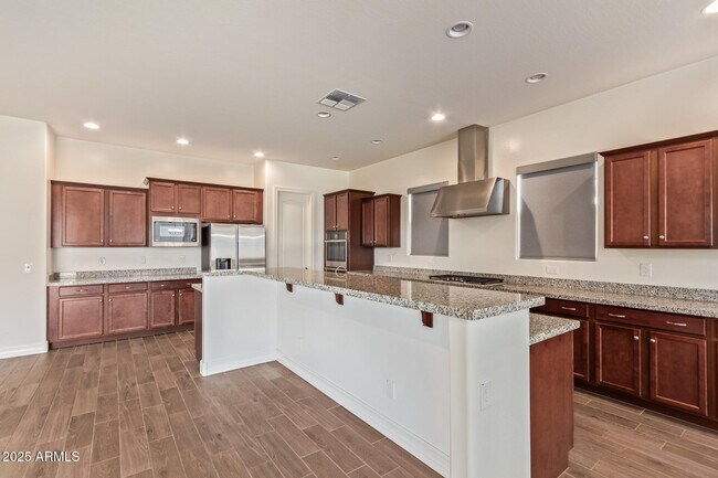 Building Photo - 2065 E Gemini Pl