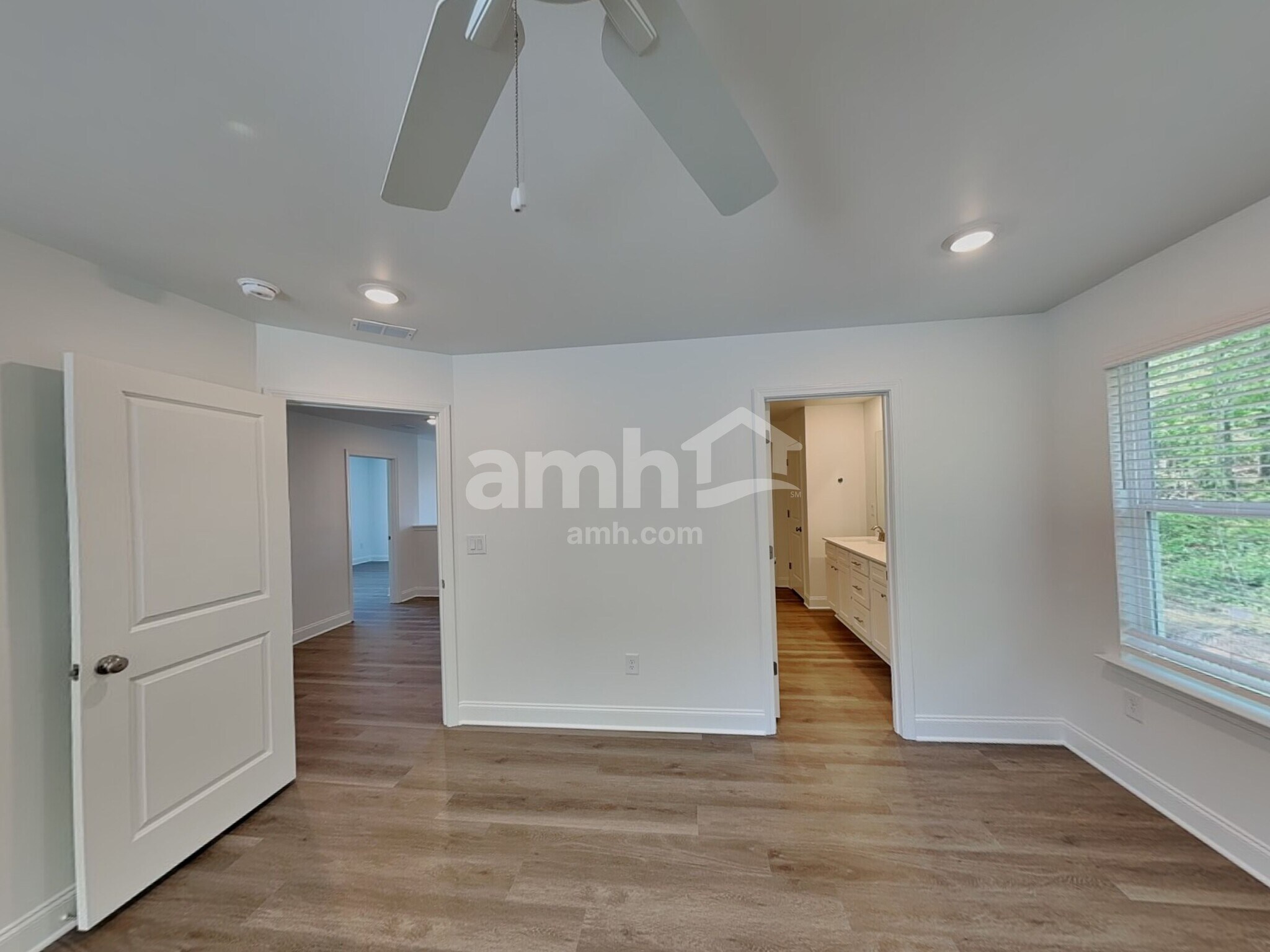 Building Photo - 1648 Aquamarine Dr