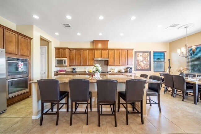 Building Photo - 40834 Adriatico Ct