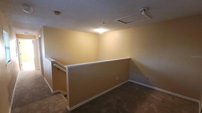 Building Photo - 9946 Tivoli Villa Dr