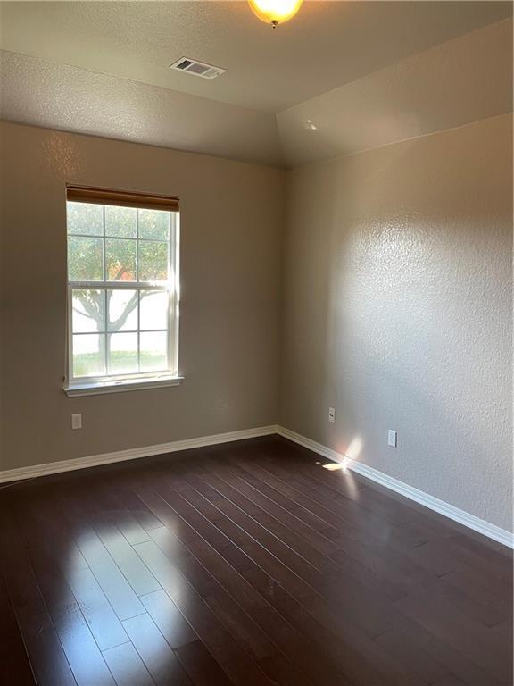 Building Photo - 18413 Falcon Pointe Blvd