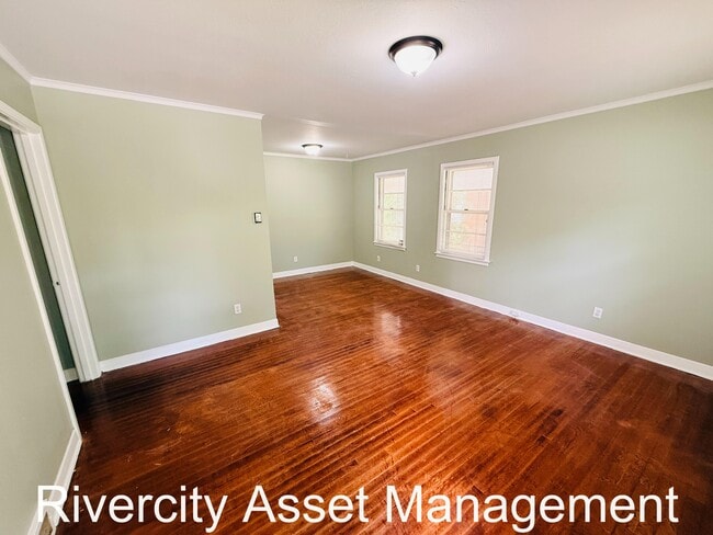 Building Photo - 4223 Cherrydale Rd