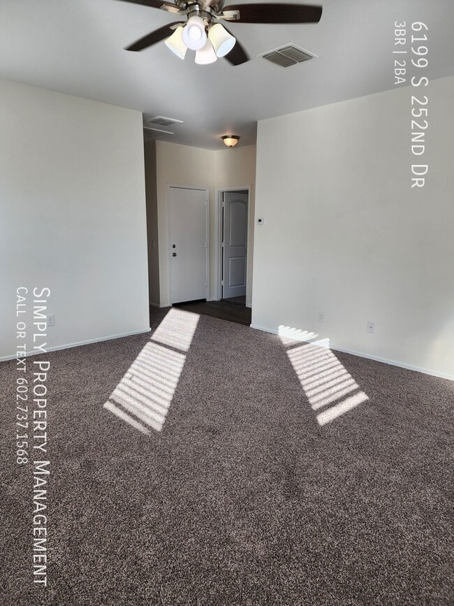 Building Photo - 6199 S 252nd Dr