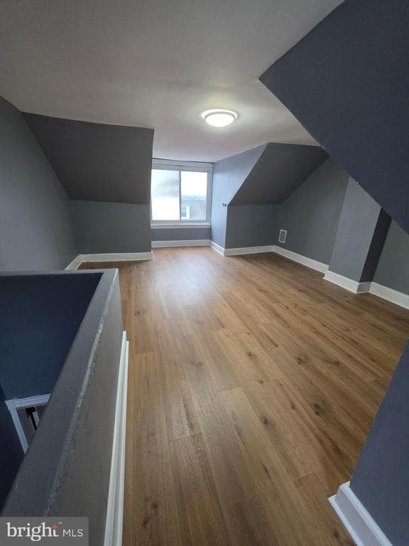 Building Photo - 521 Birch St