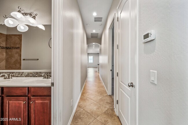 Building Photo - 12750 Calle de Pompas W