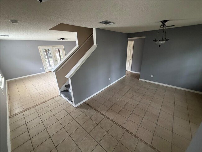 Building Photo - 1704 Matagorda Dr