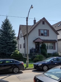 Building Photo - 2436-B N Weil St