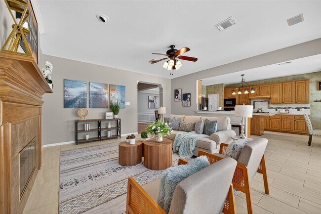 Building Photo - 6415 Adobe Trails Dr
