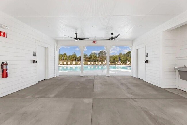 Building Photo - 7329 Mulberry Trace Ln