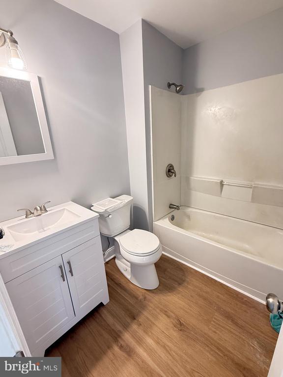 Building Photo - 1 Lehigh Ct