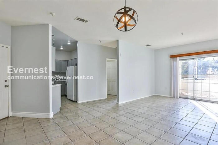 Building Photo - 1917 Cutlass Dr