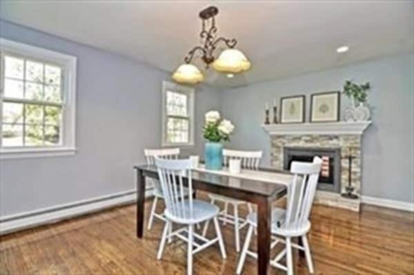 Building Photo - 16 Oak Hill Rd