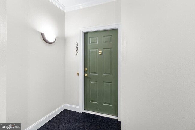 Building Photo - 5900 Great Star Dr