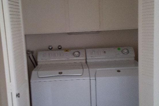 Building Photo - 5315 Yarmouth Ave