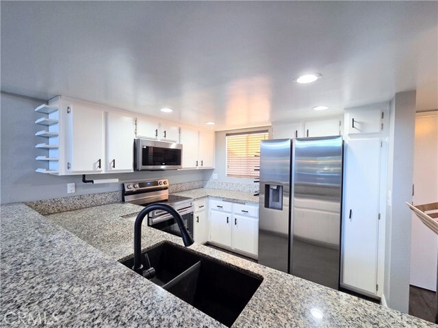 Building Photo - 505 W 5th St