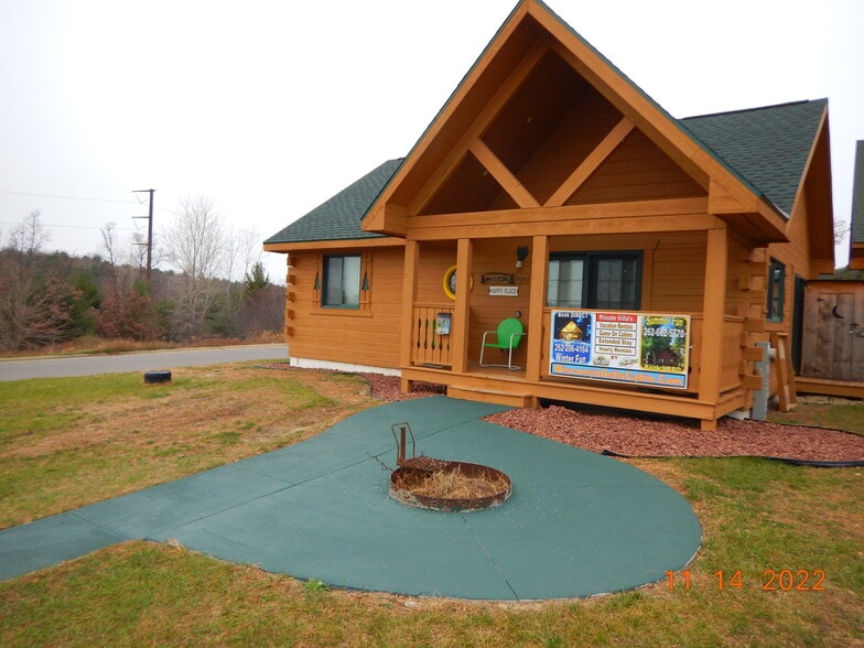 Front - 424 Overlook Ct
