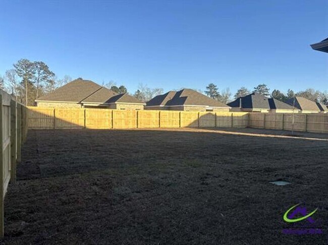 Building Photo - 113 Black Birch Ln