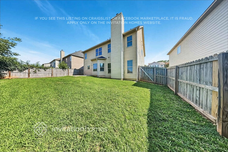 Building Photo - 100 Hamilton Pointe Dr