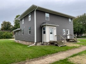 Building Photo - 201 E Main St