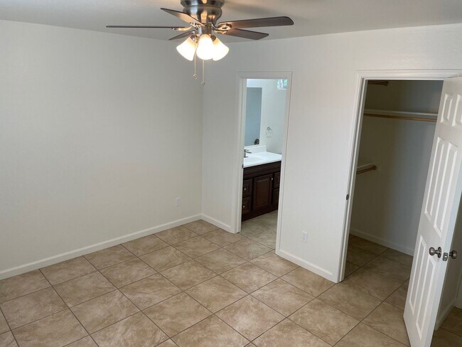 Building Photo - 3180 N Greg Dr