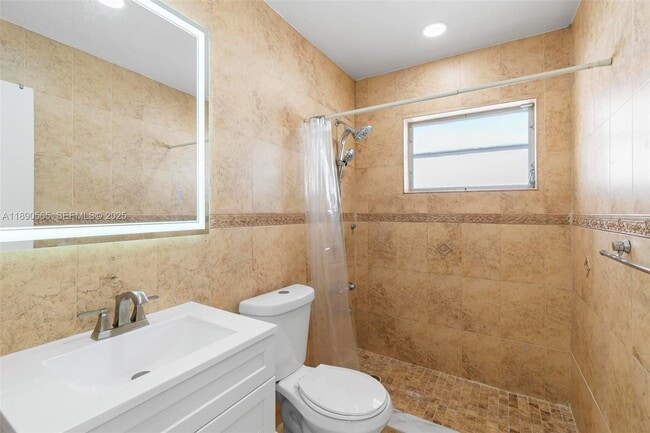 Building Photo - 5633 SW 40th St