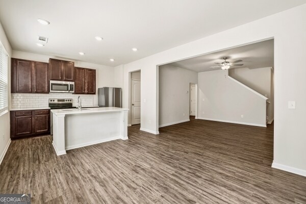 Building Photo - 292 Whitetail Cir