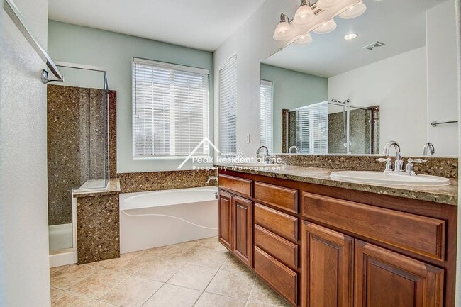 Building Photo - Beautiful 3bd/2ba Rancho Cordova Home-Must See!