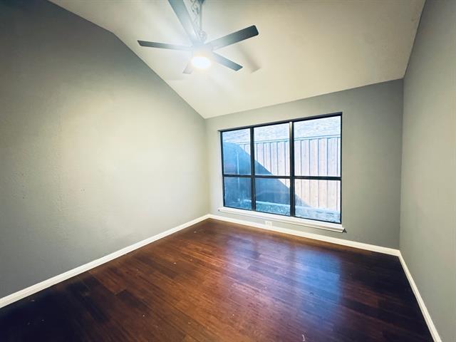 Building Photo - 2413 University Dr