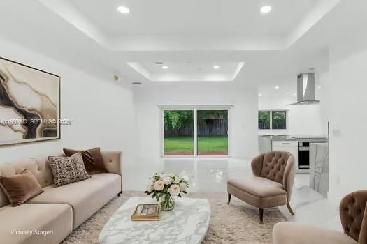 Building Photo - 4127 NE 30th St