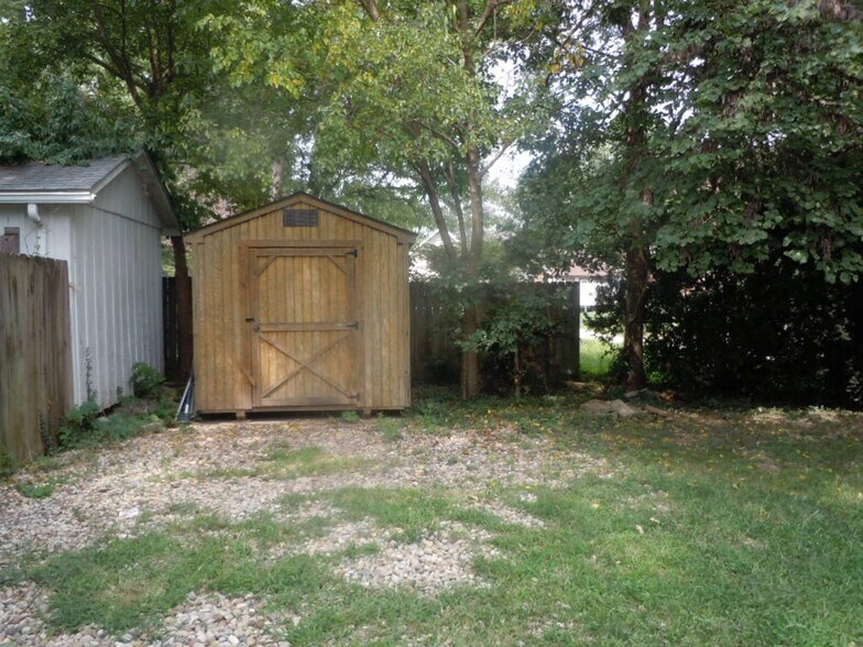 Building Photo - 455 Hoehn St