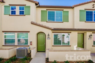 Building Photo - 24694 Amor Ct