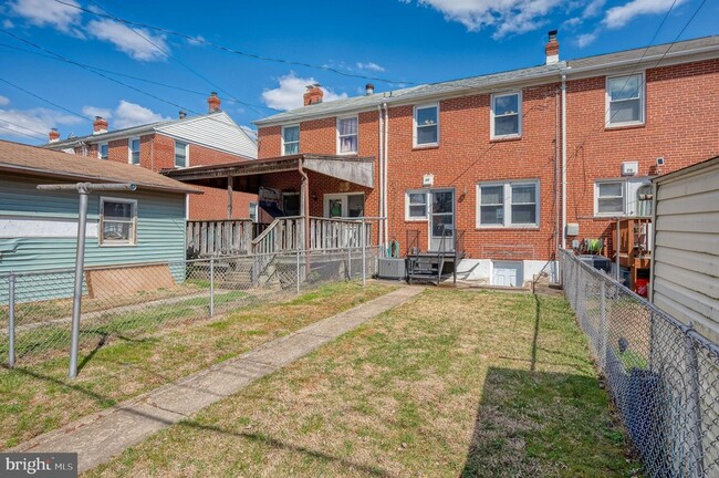 Building Photo - 72 Stemmers Run Rd