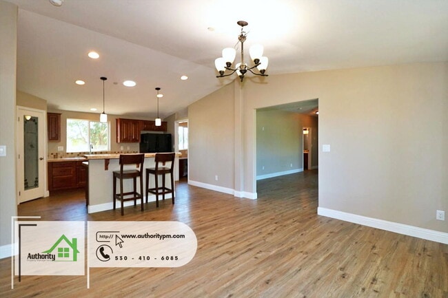 Building Photo - 22233 Venzke Rd