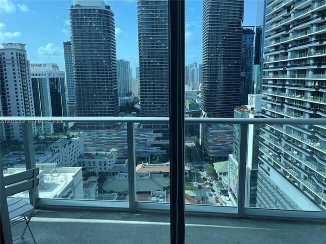 Building Photo - 1100 S Miami Ave