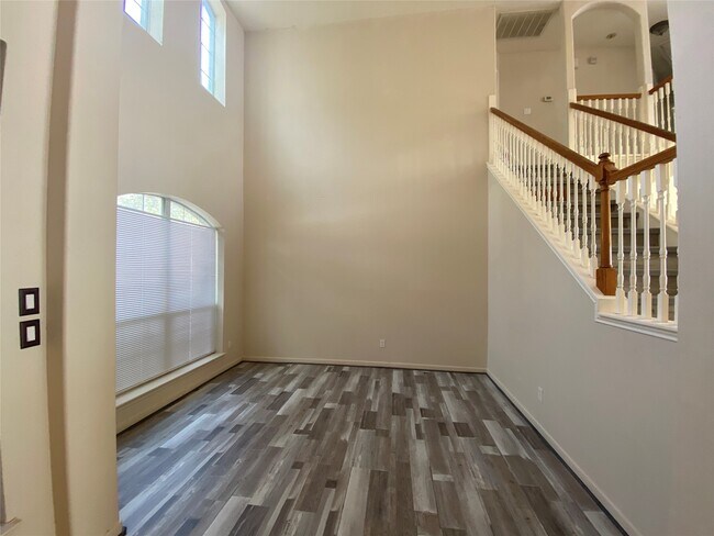 Building Photo - 21239 Rush Hollow Ct