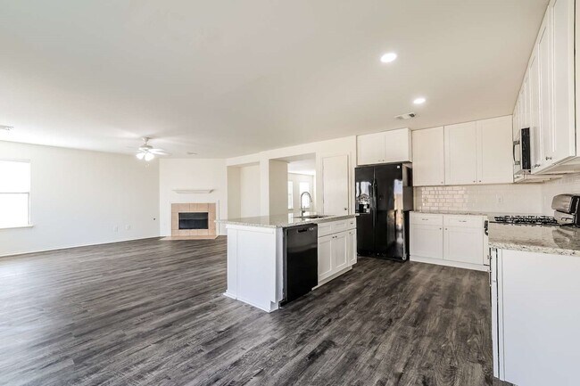 Building Photo - 423 Remington Ridge Dr