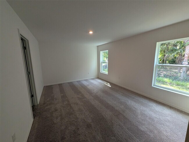 Building Photo - 9065 107th Ct